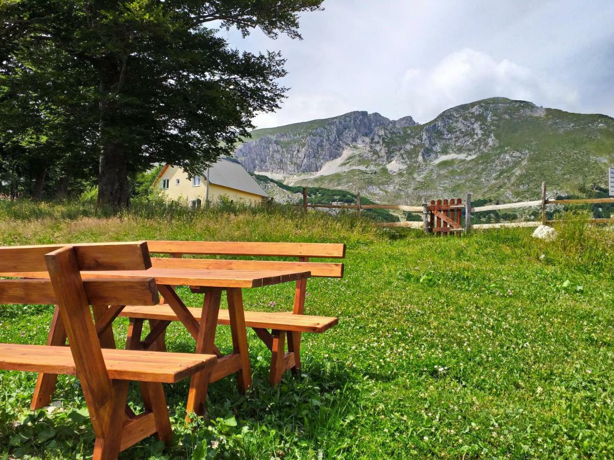 Family Farm Apartments Zabljak  Exterior photo